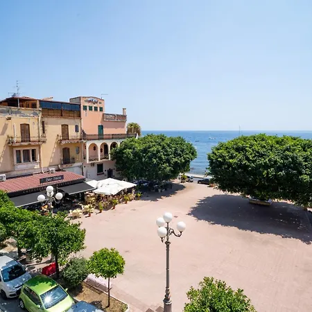 Guarda Che Mare * Giardini Naxos